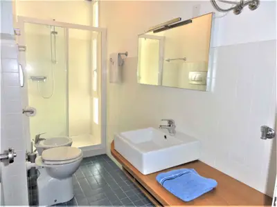 Ferienwohnung für 7 Personen (60 m²) in Bibione 3/10