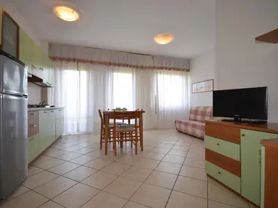 Ferienwohnung für 6 Personen (55 m²) in Bibione 1/10
