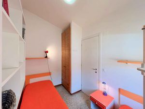 23769780-Ferienwohnung-6-Bibione-300x225-5