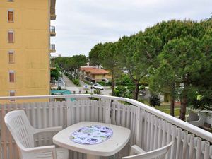 23771016-Ferienwohnung-5-Bibione-300x225-3