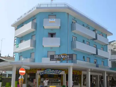Ferienwohnung für 3 Personen (40 m²) in Bibione 1/10