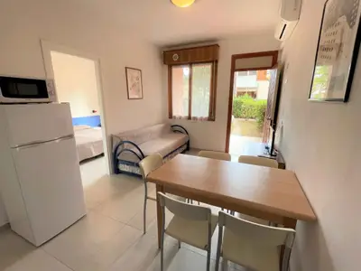 Ferienwohnung für 5 Personen (35 m²) in Bibione 5/10