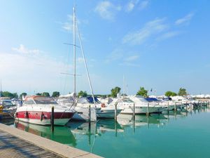 23761978-Ferienwohnung-5-Bibione-300x225-3