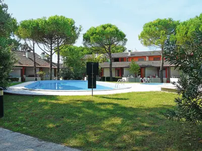 Ferienwohnung für 8 Personen (55 m²) in Bibione 6/10