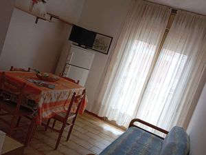 24035892-Ferienwohnung-5-Bibione-300x225-0