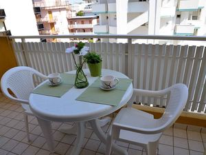 23768572-Ferienwohnung-5-Bibione-300x225-2