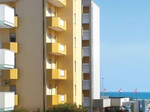 23768572-Ferienwohnung-5-Bibione-300x225-3