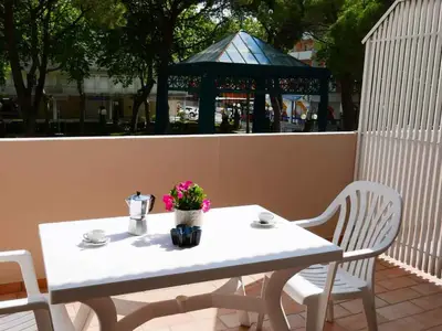 Ferienwohnung für 6 Personen (55 m²) in Bibione 3/10