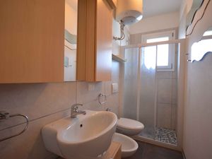 23778850-Ferienwohnung-4-Bibione-300x225-4