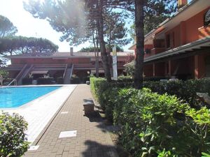 22945427-Ferienwohnung-6-Bibione-300x225-3