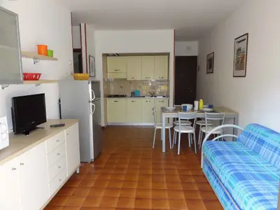 Ferienwohnung für 6 Personen (45 m²) in Bibione 4/10