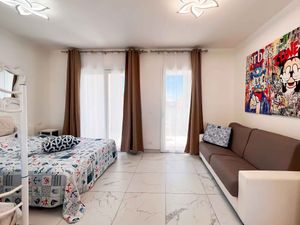 24049508-Ferienwohnung-6-Bibione-300x225-4