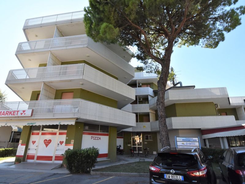 23837929-Ferienwohnung-5-Bibione-800x600-1