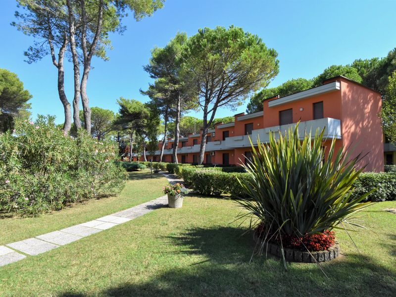 23842853-Ferienwohnung-6-Bibione-800x600-0