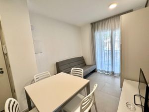 23919455-Ferienwohnung-4-Bibione-300x225-4