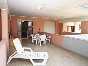 24052762-Ferienwohnung-5-Bibione-300x225-1