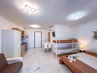 Ferienwohnung für 6 Personen (45 m²) in Bibione 8/10