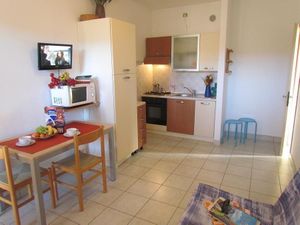 22945797-Ferienwohnung-5-Bibione-300x225-3