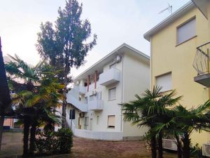 24056075-Ferienwohnung-6-Bibione-300x225-2