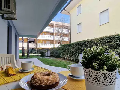Ferienwohnung für 6 Personen (60 m²) in Bibione 1/10