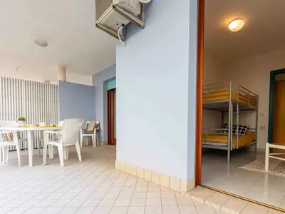 Ferienwohnung für 6 Personen (60 m²) in Bibione 3/10