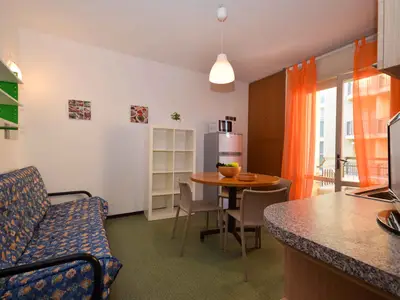 Ferienwohnung für 5 Personen (35 m²) in Bibione 6/10