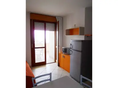 Ferienwohnung für 8 Personen (60 m²) in Bibione 4/10