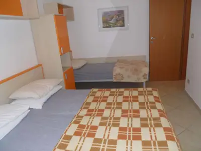 Ferienwohnung für 8 Personen (60 m²) in Bibione 5/10