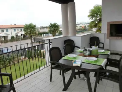 Ferienwohnung für 8 Personen (80 m²) in Bibione 3/10