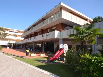 Ferienwohnung für 4 Personen (25 m²) in Bibione 4/10