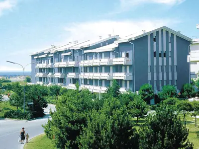 Ferienwohnung für 5 Personen (40 m²) in Bibione 3/10