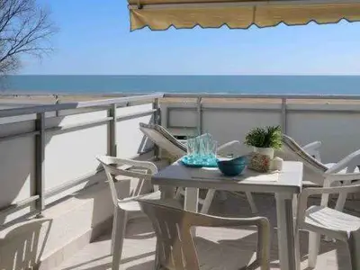 Ferienwohnung für 2 Personen (20 m²) in Bibione 1/10