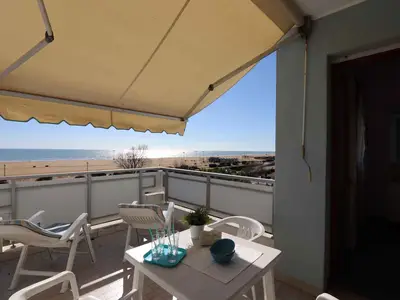 Ferienwohnung für 8 Personen (60 m²) in Bibione 1/10