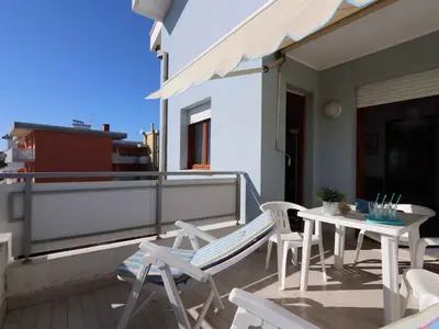 Ferienwohnung für 8 Personen (60 m²) in Bibione 6/10
