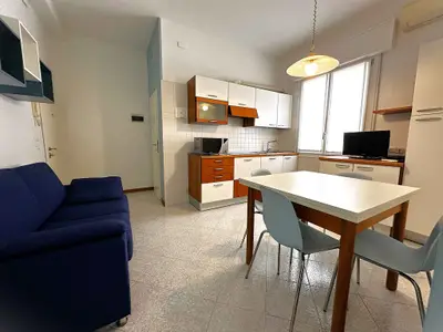 Ferienwohnung für 4 Personen (43 m²) in Bibione 1/10