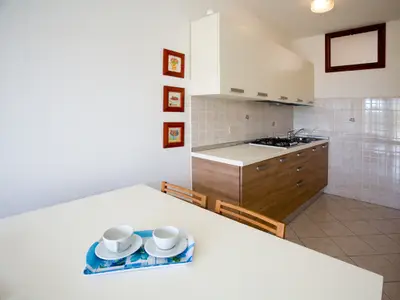 Ferienwohnung für 5 Personen (60 m²) in Bibione 4/10