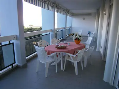 Ferienwohnung für 8 Personen (72 m²) in Bibione 3/10