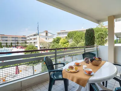 Ferienwohnung für 6 Personen (46 m²) in Bibione 3/10