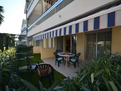 Ferienwohnung für 7 Personen (50 m²) in Bibione 2/10