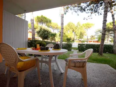 Ferienwohnung für 6 Personen (55 m²) in Bibione 4/10