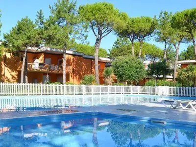 Ferienwohnung für 8 Personen (65 m²) in Bibione 1/10