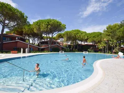 Ferienwohnung für 6 Personen (40 m²) in Bibione 5/10