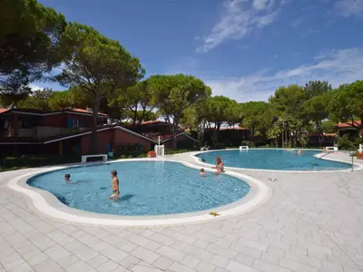 Ferienwohnung für 5 Personen (35 m²) in Bibione 1/10