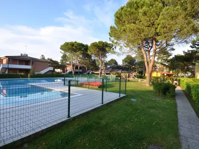 Ferienwohnung für 5 Personen (45 m²) in Bibione 6/10