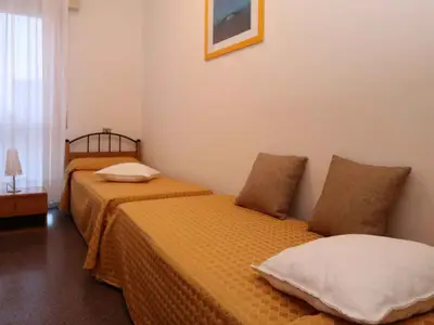 Ferienwohnung für 7 Personen (45 m²) in Bibione 9/10