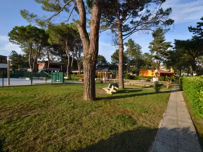 Ferienwohnung für 5 Personen (35 m²) in Bibione 9/10