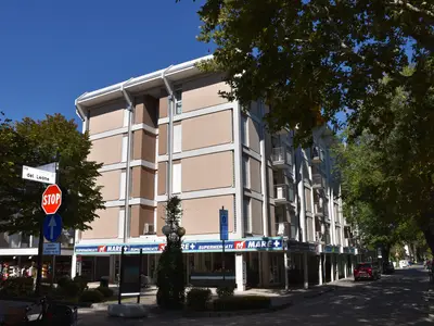 Ferienwohnung für 9 Personen (85 m²) in Bibione 2/10