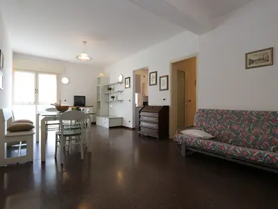 Ferienwohnung für 9 Personen (85 m²) in Bibione 6/10