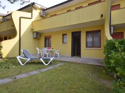 Ferienwohnung für 6 Personen (55 m²) in Bibione 3/10