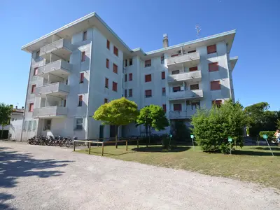 Ferienwohnung für 5 Personen (35 m²) in Bibione 3/10
